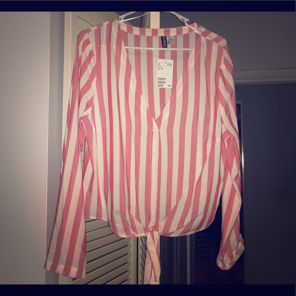 H&M Button down tie blouse
